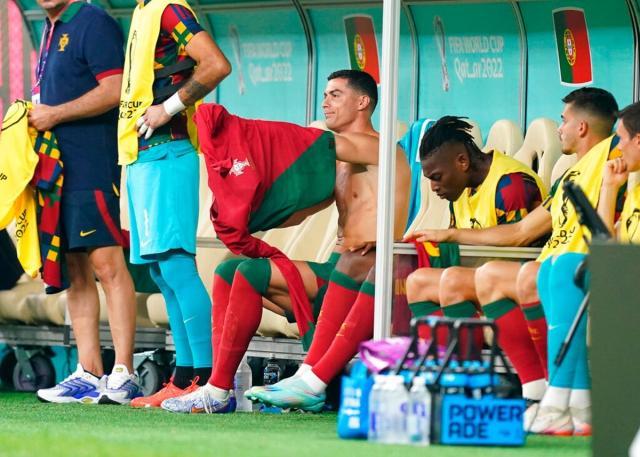 1670373611531085790.jpg FjVKx7BX0BE0ZxU.jpg